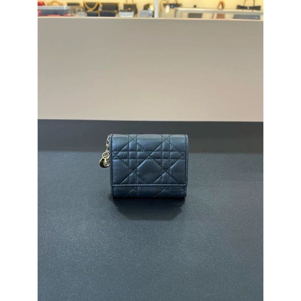 Dior Women Pre-Loved Bag Very Good Condition